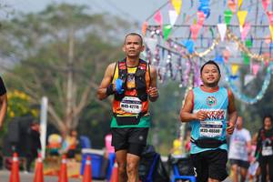 BIB: 42776, 46580
                            <button type="button" onclick="openModal(9901494)" class="btn btn-primary btn-sm float-right btn-popup" data-toggle="modal" data-target=".modal-high-quality">
                        <i class="fas fa-shopping-cart"></i> Add to Cart
                    </button>
                                            <button type="button" onclick="isThisMe(9901494, true)" class="btn btn-success btn-sm float-right btn-popup btn-isme hidden" data-toggle="tooltip" data-placement="bottom" title="นี่คือรูปของคุณใช่ไหม คลิกที่นี่เพื่อเอาเข้าอัลบั้ม">
                        <i class="fas fa-plus"></i> Add to album
                    </button>
                    <button type="button" onclick="isThisMe(9901494, false)" class="btn btn-warning btn-sm float-right btn-popup btn-isnotme hidden">
                        <i class="fas fa-ban"></i> Remove from album
                    </button>